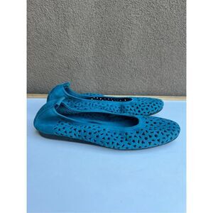 ARCHE Blue Suede Leather Perforated Ballet Flat Shoes France Womens Size 38 US 8